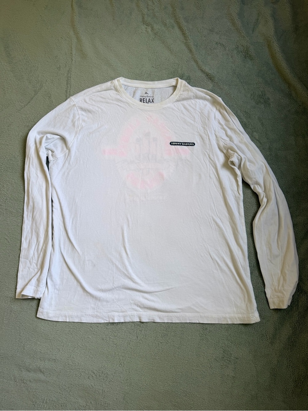 Tommy Bahama Relax Men’s XL Holiday Winter Cigars Graphic Long Sleeve Tee
